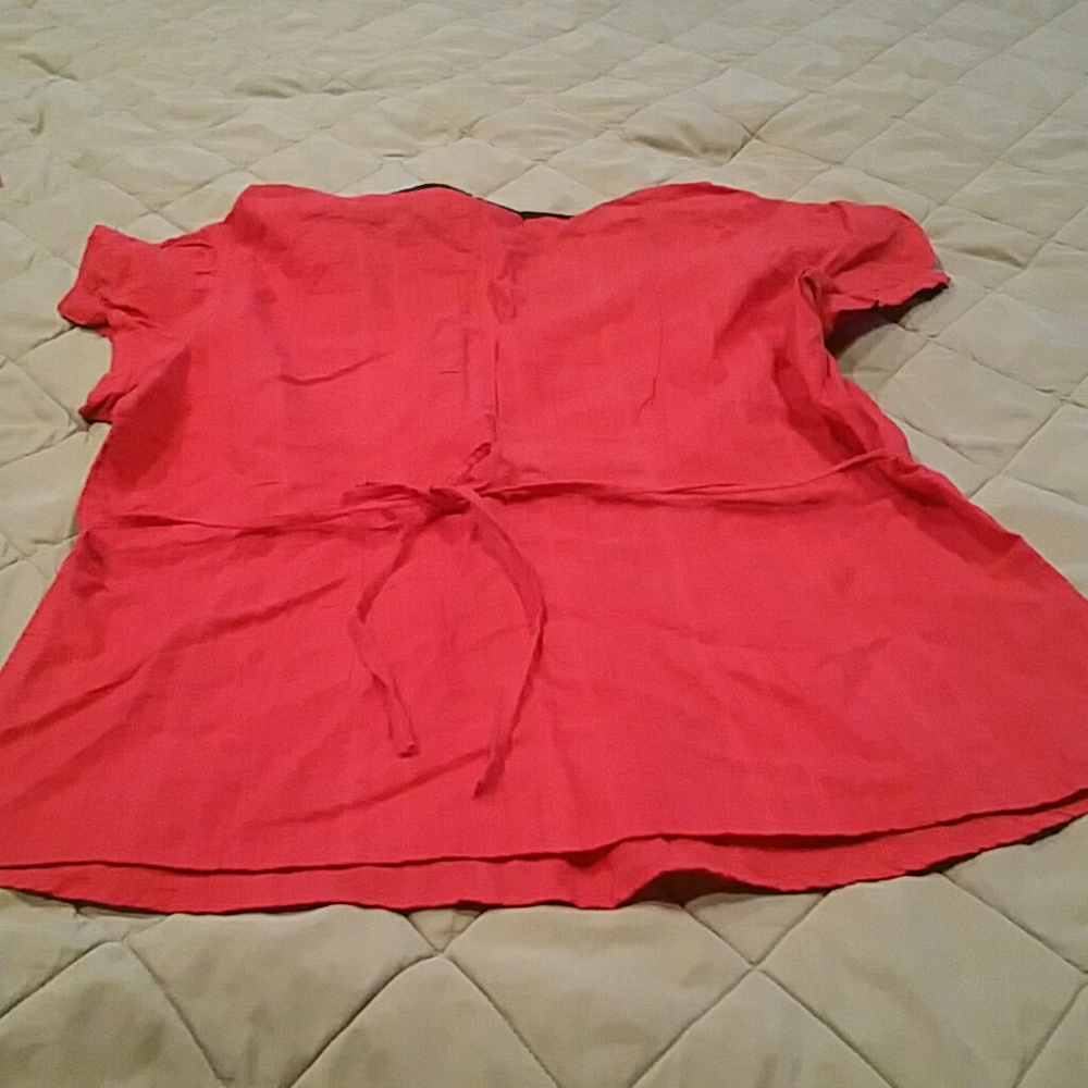 Top - Picture 3 of 3